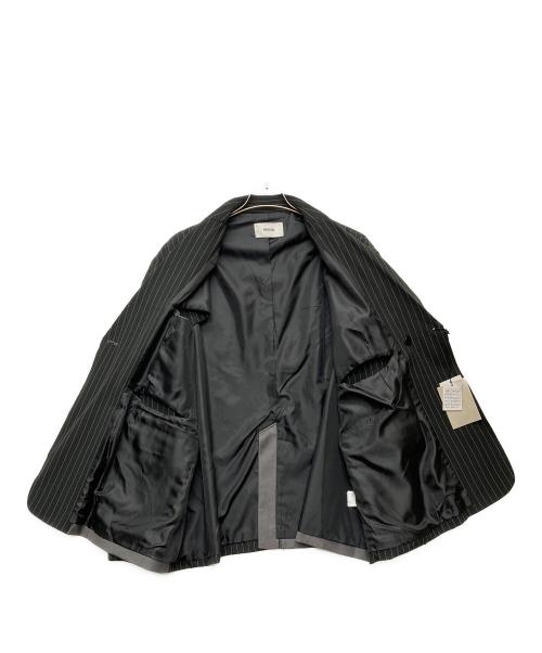 seyto（セイト）seyto (セイト) カットデザインストライプテーラードジャケット ブラック サイズ:2 未使用品の古着・服飾アイテム