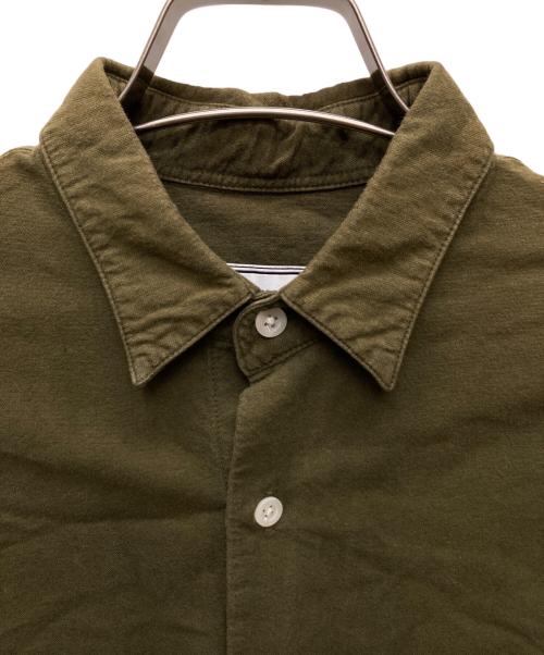 AMI PARIS（アミ パリス）AMI PARIS (アミ パリス) Ami De Coeur エンボス ボクシー シャツ/A18C1400406 グリーン サイズ:３７の古着・服飾アイテム