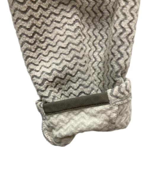 Patagonia（パタゴニア）Patagonia (パタゴニア) R1 エアフルジップフーディ ベージュ サイズ:Sの古着・服飾アイテム