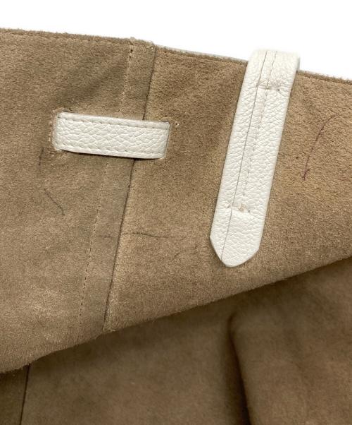 CELINE（セリーヌ）CELINE (セリーヌ) スモールカバファントム/176023 ホワイトの古着・服飾アイテム