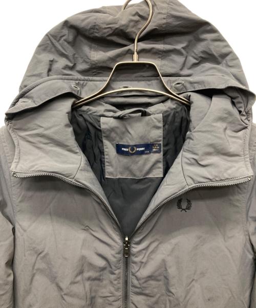 FRED PERRY（フレッドペリー）FRED PERRY (フレッドペリー) ジップインライナーフィッシュテールパーカー ブラック サイズ:34の古着・服飾アイテム