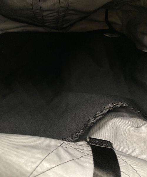 UNTRACE（アントレース）UNTRACE (アントレース) ナップバッグ/218 ブラックの古着・服飾アイテム