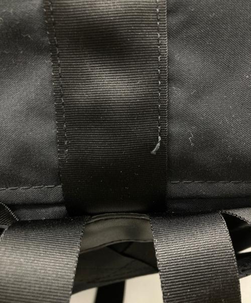 UNTRACE（アントレース）UNTRACE (アントレース) ナップバッグ/218 ブラックの古着・服飾アイテム