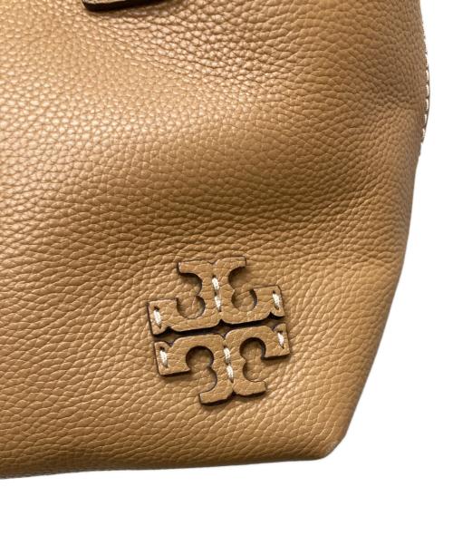 TORY BURCH（トリーバーチ）TORY BURCH (トリーバーチ) MCGRAW SMALL DRAWSTRING SATCHEL/85119 ベージュの古着・服飾アイテム