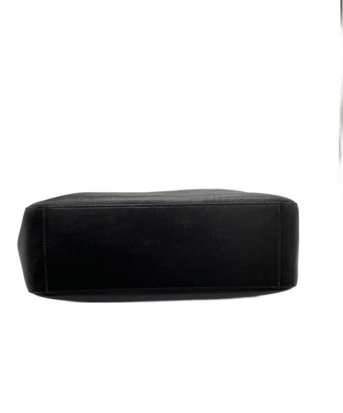 GUCCI（グッチ）GUCCI (グッチ) レザーワンショルダーバッグ/001・3770 ブラックの古着・服飾アイテム