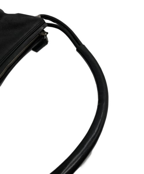 GUCCI（グッチ）GUCCI (グッチ) レザーワンショルダーバッグ/001・3770 ブラックの古着・服飾アイテム