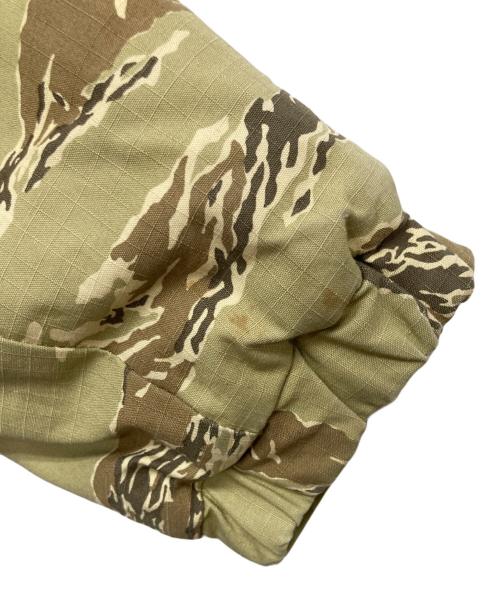 A BATHING APE（ア ベイシング エイプ）A BATHING APE (ア ベイシング エイプ) タイガーカモミリタリージャケット/001LJD301012X/TIGER CAMO COLLECTION グリーン サイズ:Lの古着・服飾アイテム