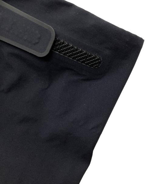 DESCENTE（デサント）DESCENTE (デサント) HARD SHELL JACKET -CREAS-/DU5SWBA2M ブラック サイズ:Oの古着・服飾アイテム