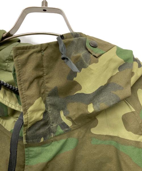 US ARMY（ユーエスアーミー）US ARMY (ユーエスアーミー) COLD WRATHER PARKA CAMOUFLAGE オリーブ サイズ:Lの古着・服飾アイテム