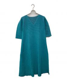 ISSEY MIYAKE（イッセイミヤケ）の古着「Vネックワンピース/IM12KH782」｜グリーン