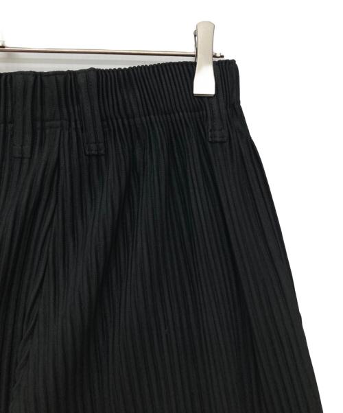 HOMME PLISSE ISSEY MIYAKE（オム プリッセ イッセイ ミヤケ）HOMME PLISSE ISSEY MIYAKE (オム プリッセ イッセイ ミヤケ) TAILORED PLEATS 2/HP43JF158 ブラック サイズ:1の古着・服飾アイテム