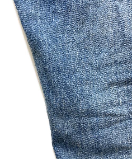 AURALEE（オーラリー）AURALEE (オーラリー) SELVEDGE FADED LIGHT DENIM WIDE PANTS/A25SP03DE インディゴ サイズ:SIZE 4の古着・服飾アイテム