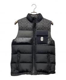 COACH（コーチ）の古着「シグネチャーダウンベスト/C5036」｜ブラック