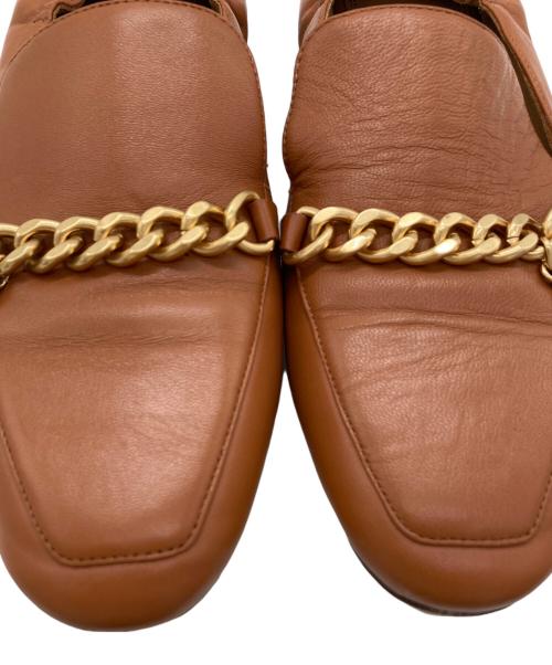 TORY BURCH（トリーバーチ）TORY BURCH (トリーバーチ) MINI BENTON CHARM ローファー/88346 ブラウン サイズ:8Mの古着・服飾アイテム