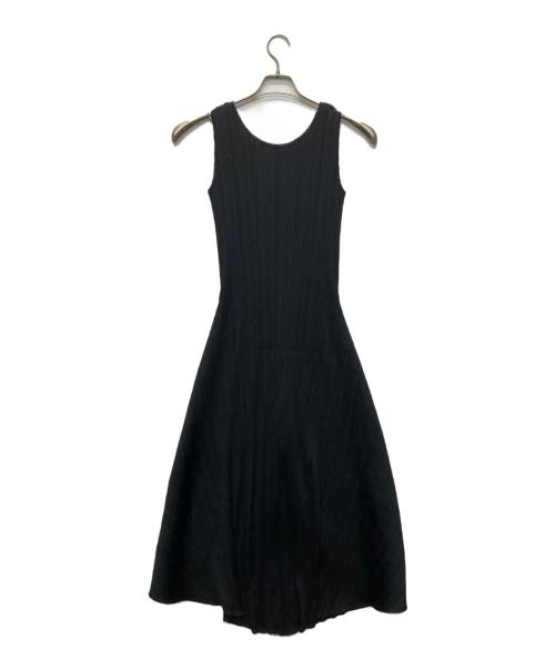 PLEATS PLEASE（プリーツプリーズ）PLEATS PLEASE (プリーツプリーズ) ノースリーブ変形プリーツワンピース/PP53-JH557 ブラック サイズ:3の古着・服飾アイテム