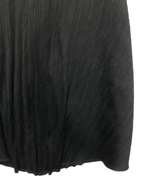 PLEATS PLEASE（プリーツプリーズ）PLEATS PLEASE (プリーツプリーズ) ノースリーブ変形プリーツワンピース/PP53-JH557 ブラック サイズ:3の古着・服飾アイテム
