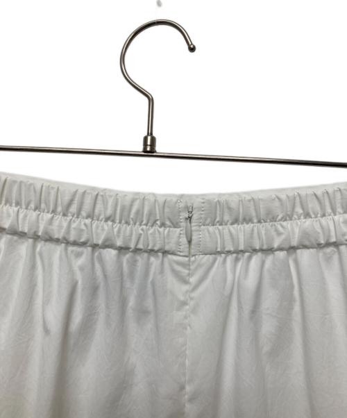 UN3D.（アンスリード）UN3D. (アンスリード) LAYER PARTS SK レイヤー パーツ スカート/522450800601 ホワイト サイズ:38の古着・服飾アイテム