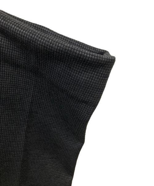 giab's ARCHIVIO（ジャブス アルキヴィオ）giab's ARCHIVIO (ジャブス アルキヴィオ) 別注MASACCIO ウーリーチドリジャージー 1プリーツパンツ グレー サイズ:48の古着・服飾アイテム