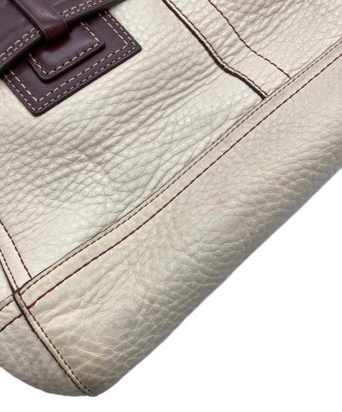 COACH（コーチ）COACH (コーチ) ハンプトンズハンドバッグ/10212 ボルドーアイボリーの古着・服飾アイテム