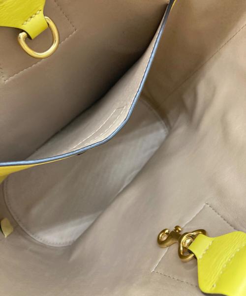 J&M DAVIDSON（ジェイ＆エム デヴィッドソン）J&M DAVIDSON (ジェイ＆エム デヴィッドソン) LAURA バック イエローの古着・服飾アイテム