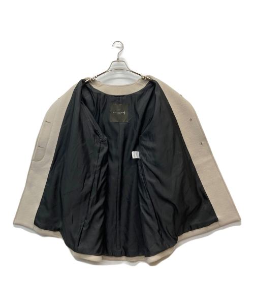MACKINTOSH LONDON（マッキントッシュ ロンドン）MACKINTOSH LONDON (マッキントッシュ ロンドン) ROSLEY ピュアラムビーバーノーカラーコート ベージュ サイズ:38の古着・服飾アイテム