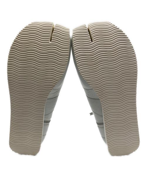 TABITO（タビト）TABITO (タビト) ハイカット足袋スニーカー ホワイト サイズ:39の古着・服飾アイテム