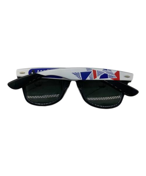 RAY-BAN（レイバン）RAY-BAN (レイバン) WAYFARER サングラス オリーブの古着・服飾アイテム