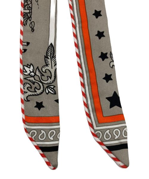 HERMES（エルメス）HERMES (エルメス) ツイリードール キャンディ/シルクスカーフ グレー×オレンジの古着・服飾アイテム