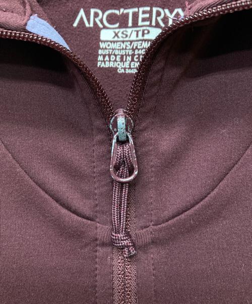 ARC'TERYX（アークテリクス）ARC'TERYX (アークテリクス) ジップアップジャケット/12241-67391 ボルドー サイズ:ＸＳの古着・服飾アイテム