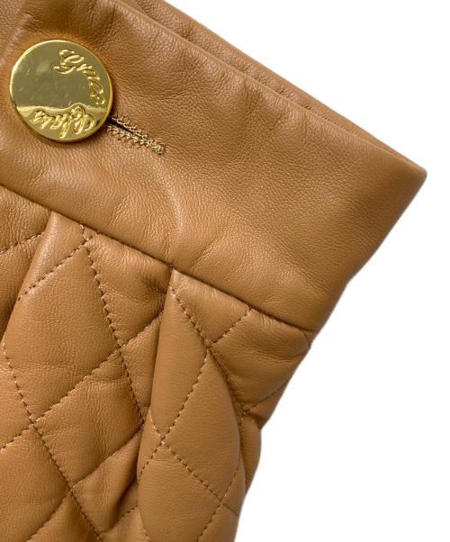 GRACE CLASS（グレースクラス）GRACE CLASS (グレースクラス) レザーキルティングノーカラージャケット/2930 4071-0 ベージュ サイズ:38の古着・服飾アイテム