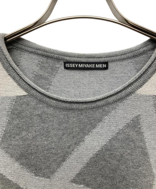 ISSEY MIYAKE MEN（イッセイミヤケメン）ISSEY MIYAKE MEN (イッセイミヤケメン) 総柄コットンニット/ME81KN212 グレー サイズ:2の古着・服飾アイテム