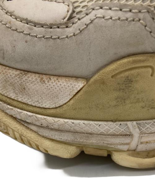 BALENCIAGA（バレンシアガ）BALENCIAGA (バレンシアガ) TRIPLE S/524036 アイボリー サイズ:26cmの古着・服飾アイテム