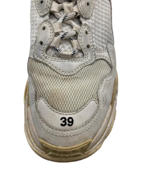 BALENCIAGA（バレンシアガ）BALENCIAGA (バレンシアガ) TRIPLE S/524036 アイボリー サイズ:26cmの古着・服飾アイテム