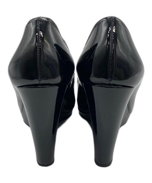 PRADA（プラダ）PRADA (プラダ) ウェッジソールエナメルパンプス ブラック サイズ:24.5cmの古着・服飾アイテム