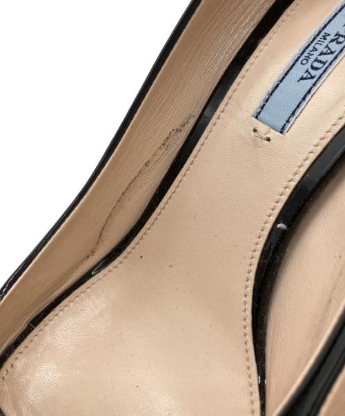 PRADA（プラダ）PRADA (プラダ) ウェッジソールエナメルパンプス ブラック サイズ:24.5cmの古着・服飾アイテム