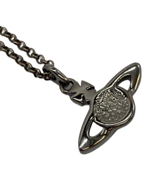 Vivienne Westwood（ヴィヴィアンウエストウッド）Vivienne Westwood (ヴィヴィアンウエストウッド) MINI BAS RELIEF ネックレス シルバーの古着・服飾アイテム