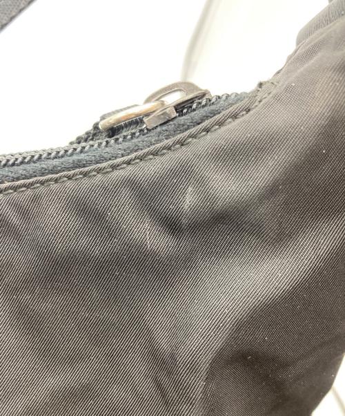 PRADA（プラダ）PRADA (プラダ) ナイロンワンショルダーバッグ/B9715 ブラックの古着・服飾アイテム