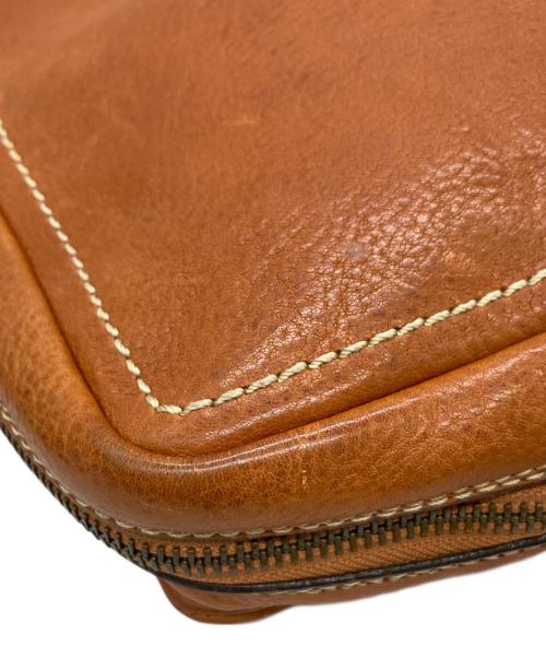 土屋鞄（ツチヤカバン）土屋鞄 (ツチヤカバン) スクエアレザーショルダーバッグ ベージュの古着・服飾アイテム