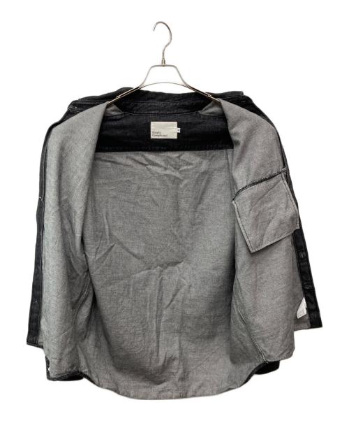 SIMPLY COMPLICATED（シンプリーコンプリケイティド）simply complicated (シンプリーコンプリケイティド) BF DENIM SHIRT グレー サイズ:Lの古着・服飾アイテム