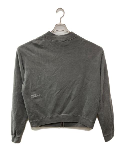 SIMPLY COMPLICATED（シンプリーコンプリケイティド）SIMPLY COMPLICATED (シンプリーコンプリケイティド) CORE LOOPWHEEL ZIP OVER CREW/25SS4003 グレー サイズ:Ｍの古着・服飾アイテム