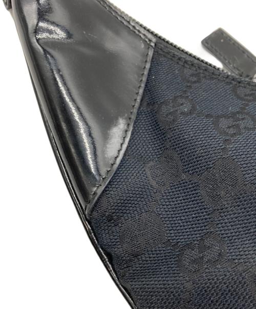 GUCCI（グッチ）GUCCI (グッチ) ショルダーバッグ ブラックの古着・服飾アイテム