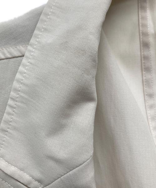 23区（ニジュウサンク）23区 (ニジュウサンク) 【洗える】シアーマットクロス ジャケット アイボリー サイズ:36の古着・服飾アイテム