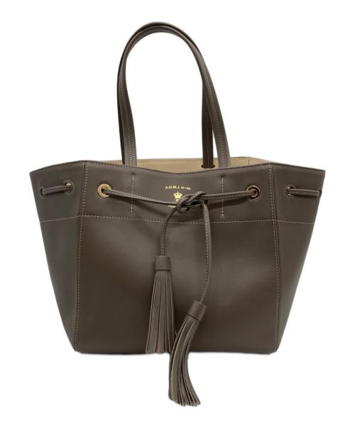 A.D.M.J.（エーディーエムジェイ）A.D.M.J. (エーディーエムジェイ) BLUGAROPLUS TASSEL CONCLUSION TOTE/19SA01014 ベージュの古着・服飾アイテム