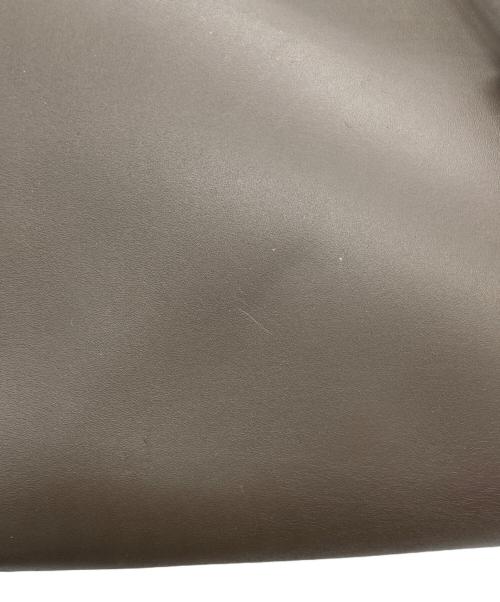 A.D.M.J.（エーディーエムジェイ）A.D.M.J. (エーディーエムジェイ) BLUGAROPLUS TASSEL CONCLUSION TOTE/19SA01014 ベージュの古着・服飾アイテム