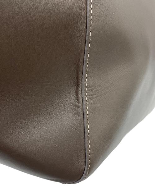 A.D.M.J.（エーディーエムジェイ）A.D.M.J. (エーディーエムジェイ) BLUGAROPLUS TASSEL CONCLUSION TOTE/19SA01014 ベージュの古着・服飾アイテム