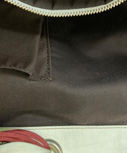 GUCCI（グッチ）GUCCI (グッチ) GGキャンバススカーフ付トートバッグ/153033 ホワイト×ブラウンの古着・服飾アイテム