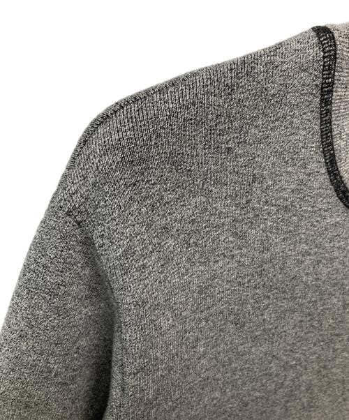 Maison Margiela（メゾンマルジェラ）Maison Margiela (メゾンマルジェラ) シープレザーエルボーパッチスウェット/S50GU0016 S25223 グレー サイズ:44の古着・服飾アイテム