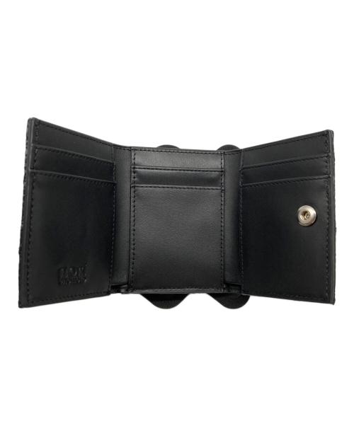 nori enomoto（ノリ エノモト）nori enomoto (ノリ エノモト) wave trifold wallet/fleur davos ブラックの古着・服飾アイテム