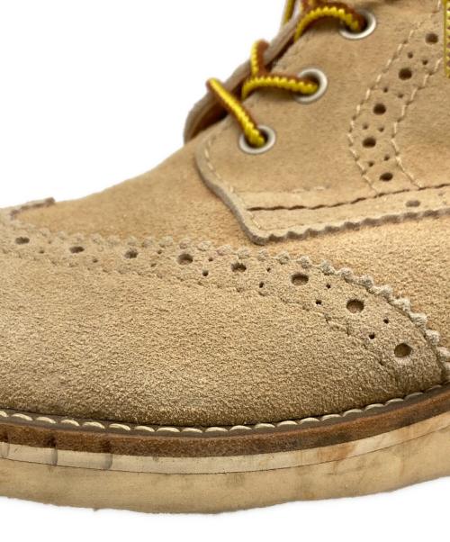 COMME des GARCONS JUNYA WATANABE MAN（コム デ ギャルソン ジュンヤ ワタナベ マン）COMME des GARCONS JUNYA WATANABE MAN (コム デ ギャルソン ジュンヤ ワタナベ マン) スウェードウィングチップブーツ ベージュ サイズ:XSの古着・服飾アイテム