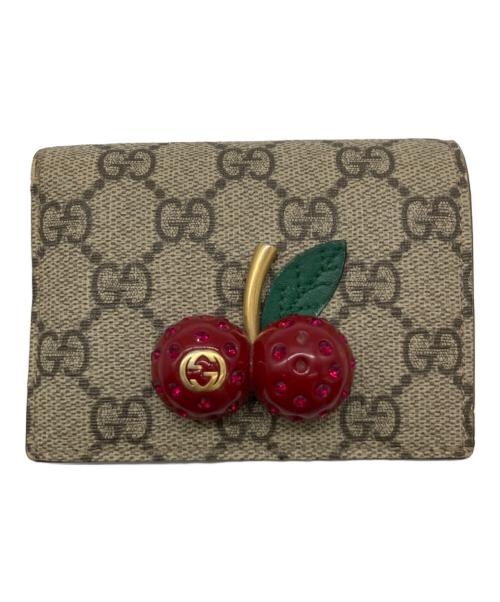 GUCCI（グッチ）GUCCI (グッチ) チェリーコンパクトウォレット/476050 レッド×ベージュの古着・服飾アイテム